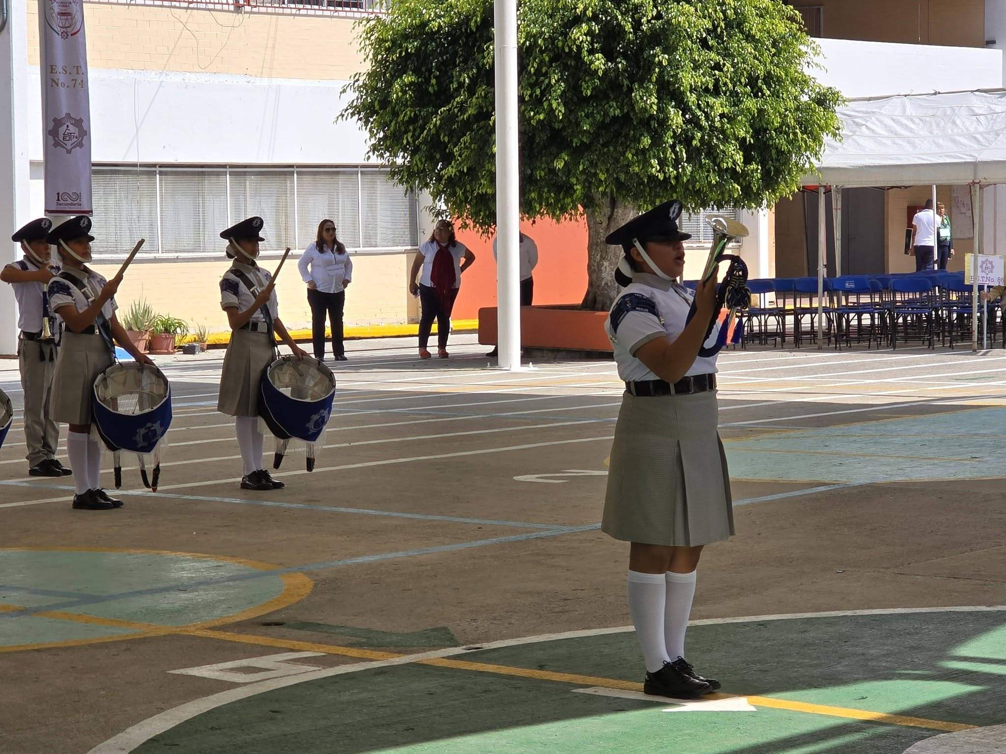 CONCURSO DE BANDAS DE GUERRA DE SECUNDARIAS TÉCNICAS EN CDMX