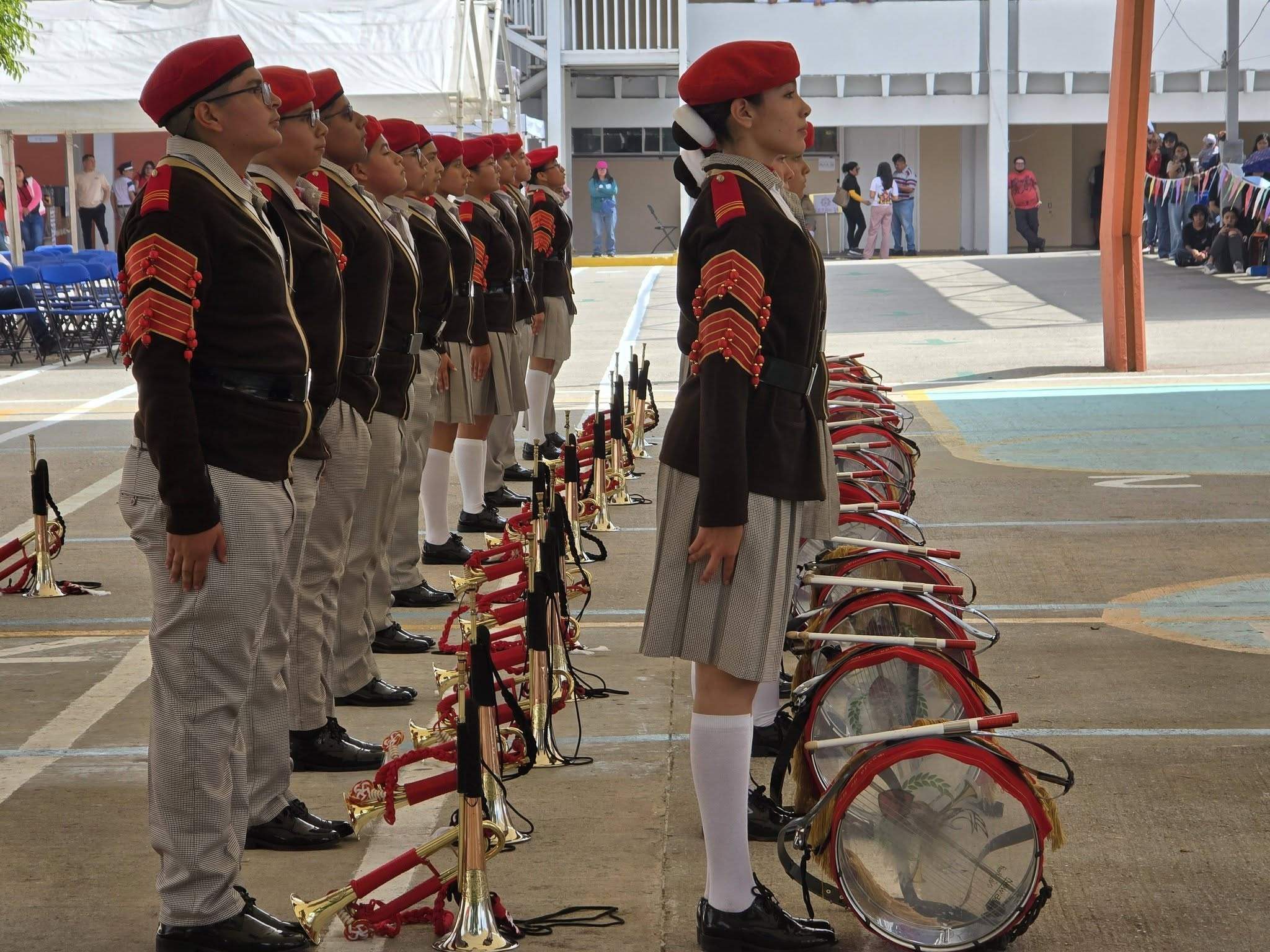 CONCURSO DE BANDAS DE GUERRA DE SECUNDARIAS TÉCNICAS EN CDMX