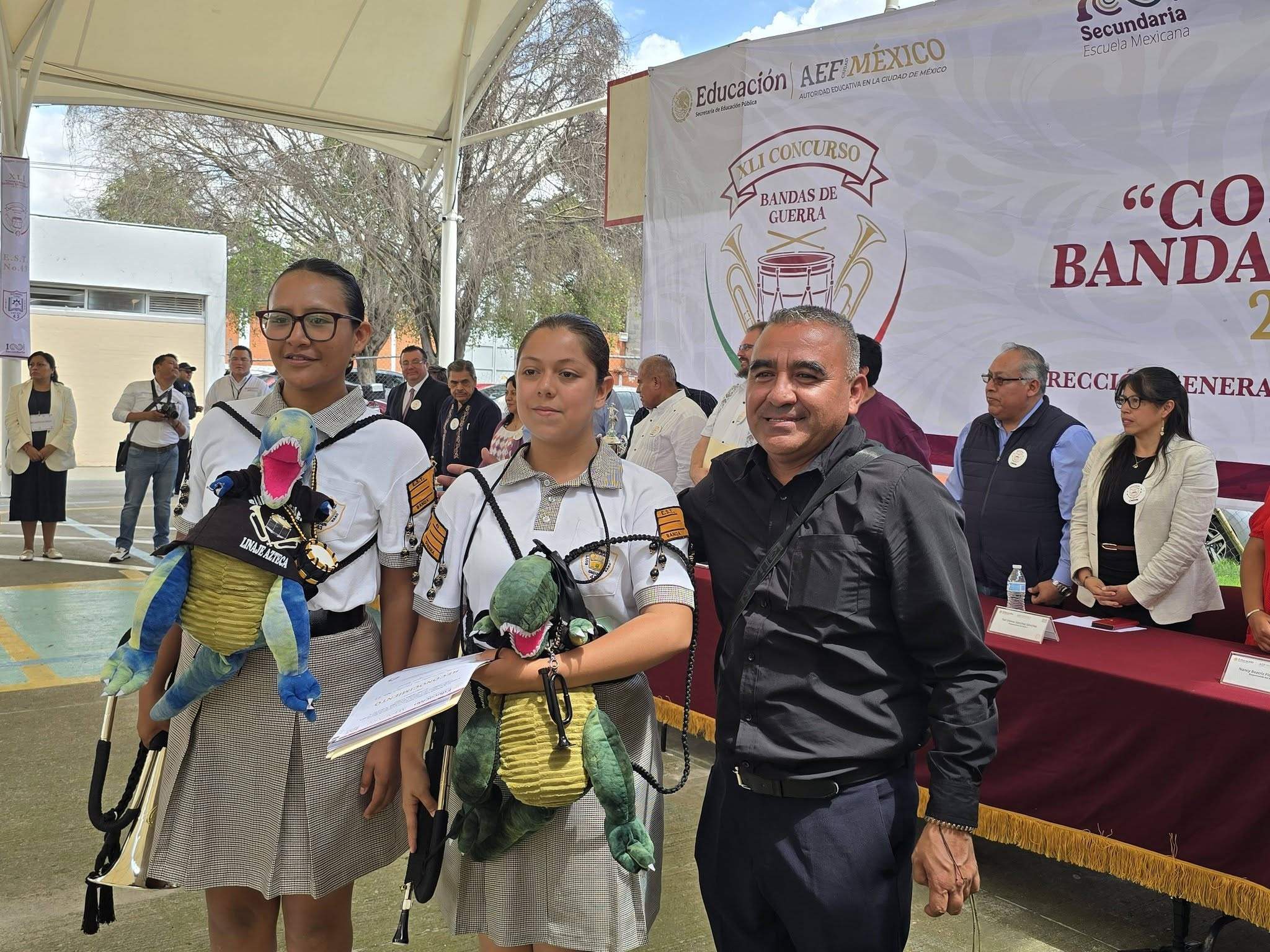 CONCURSO DE BANDAS DE GUERRA DE SECUNDARIAS TÉCNICAS EN CDMX