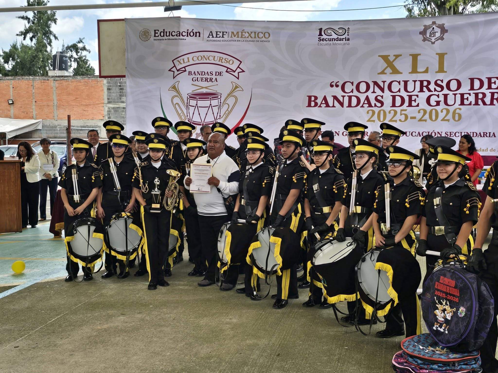 CONCURSO DE BANDAS DE GUERRA DE SECUNDARIAS TÉCNICAS EN CDMX