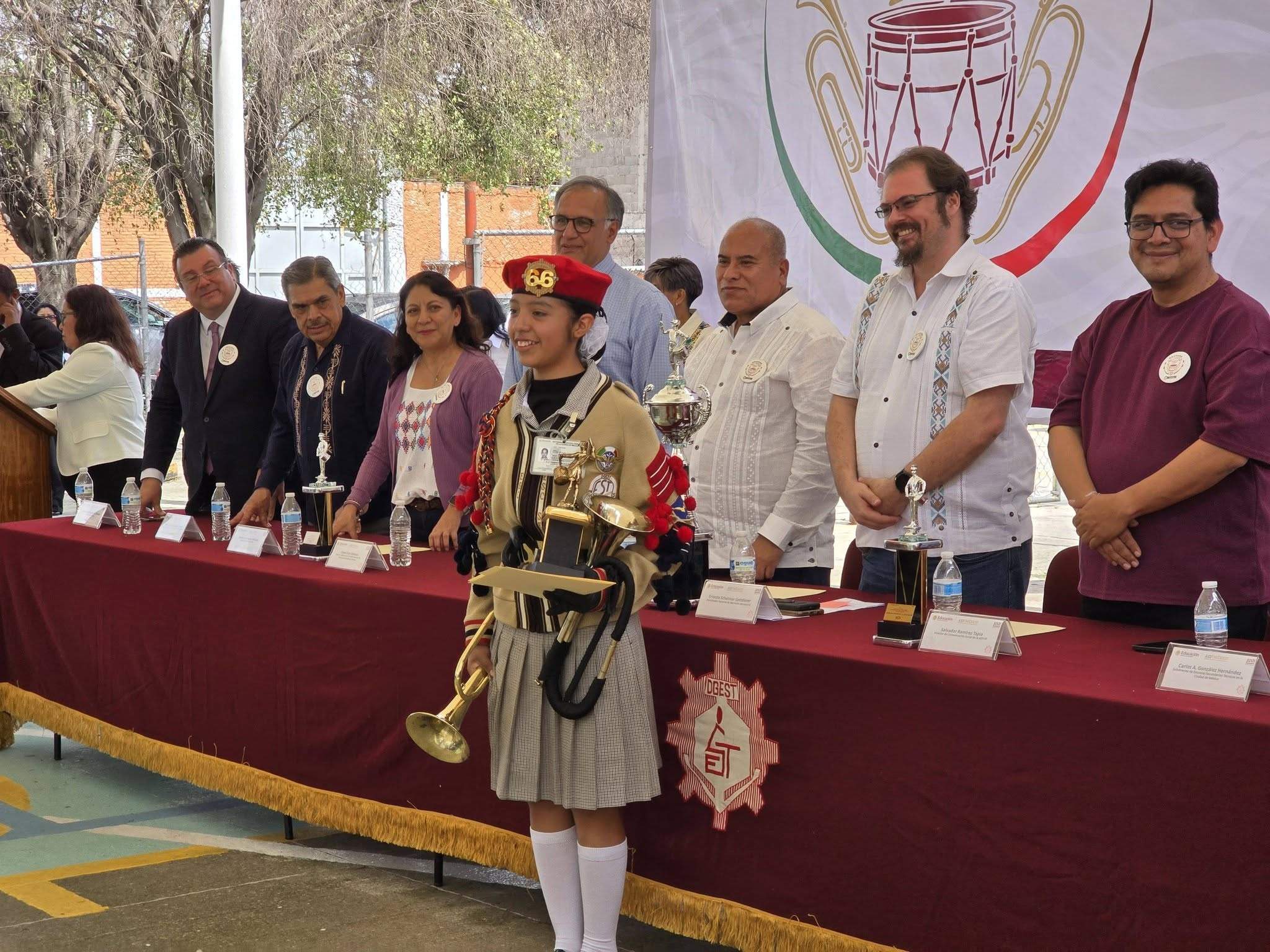 CONCURSO DE BANDAS DE GUERRA DE SECUNDARIAS TÉCNICAS EN CDMX