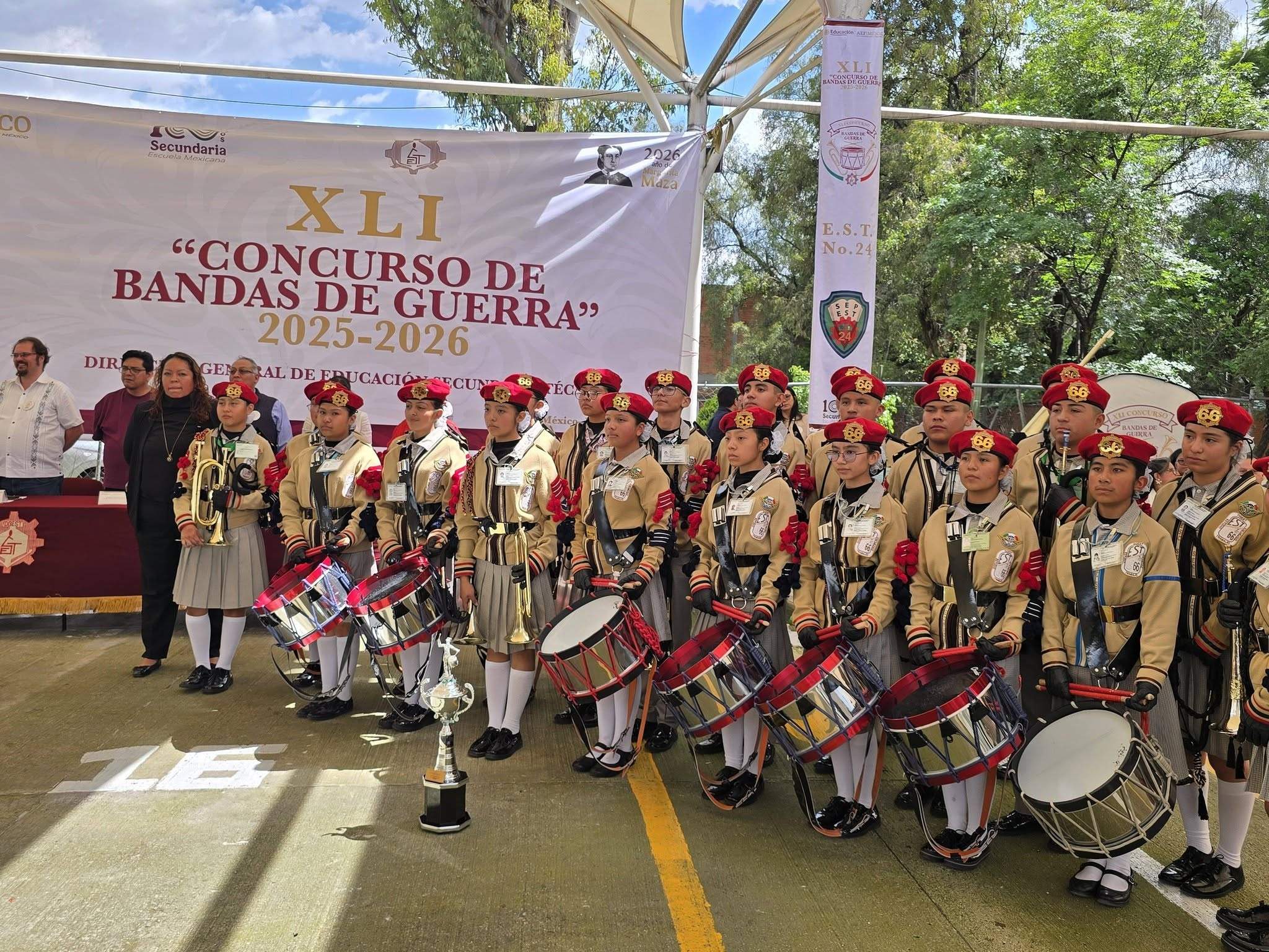 CONCURSO DE BANDAS DE GUERRA DE SECUNDARIAS TÉCNICAS EN CDMX