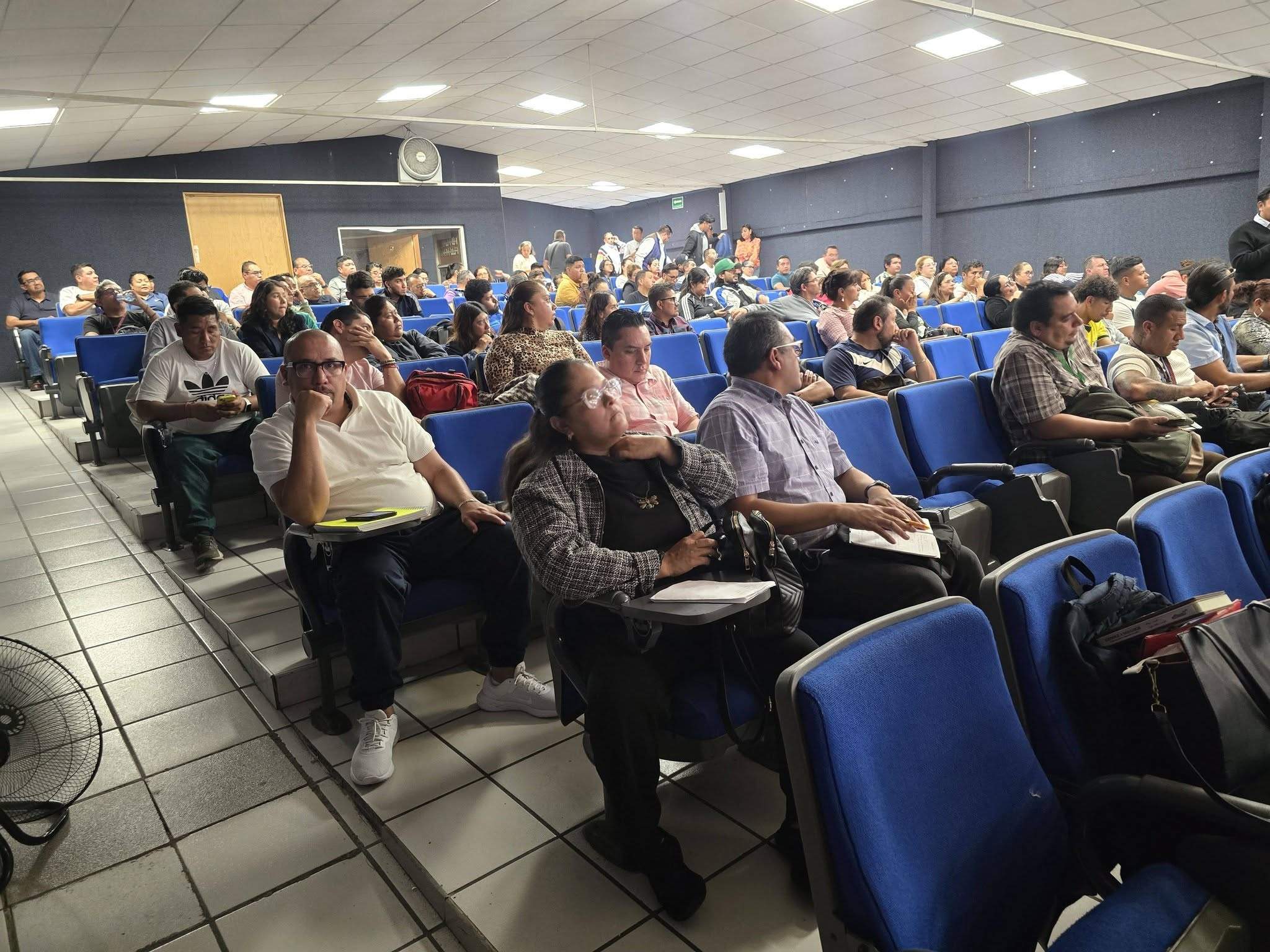 CURSO DE CAPACITACIÓN EN PROTOCOLO CÍVICO PARA PROFESORES DE LAS SECUNDARIAS TÉCNICAS EN LA CDMX