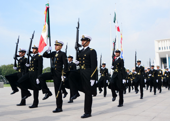 ESCOLTAS DE BANDERA NACIONAL PARA CEREMONIAS CIVICAS