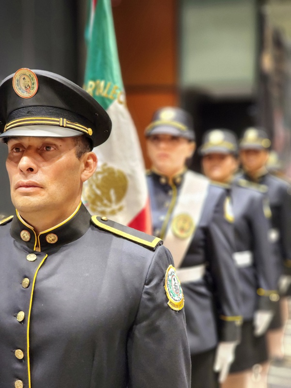 ESCUELA NACIONAL DE INSTRUCTORES DE BANDAS DE GUERRA