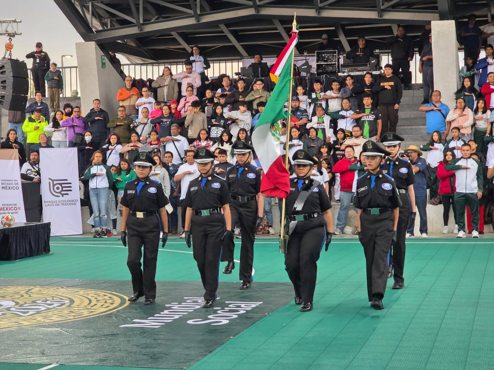 ESCUELA DE INSTRUCTORES DE BANDA DE GUERRA EN MÉXICO