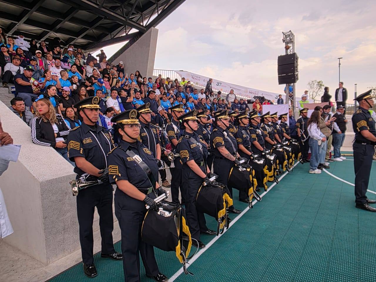 ESCUELA DE INSTRUCTORES DE BANDA DE GUERRA EN MÉXICO