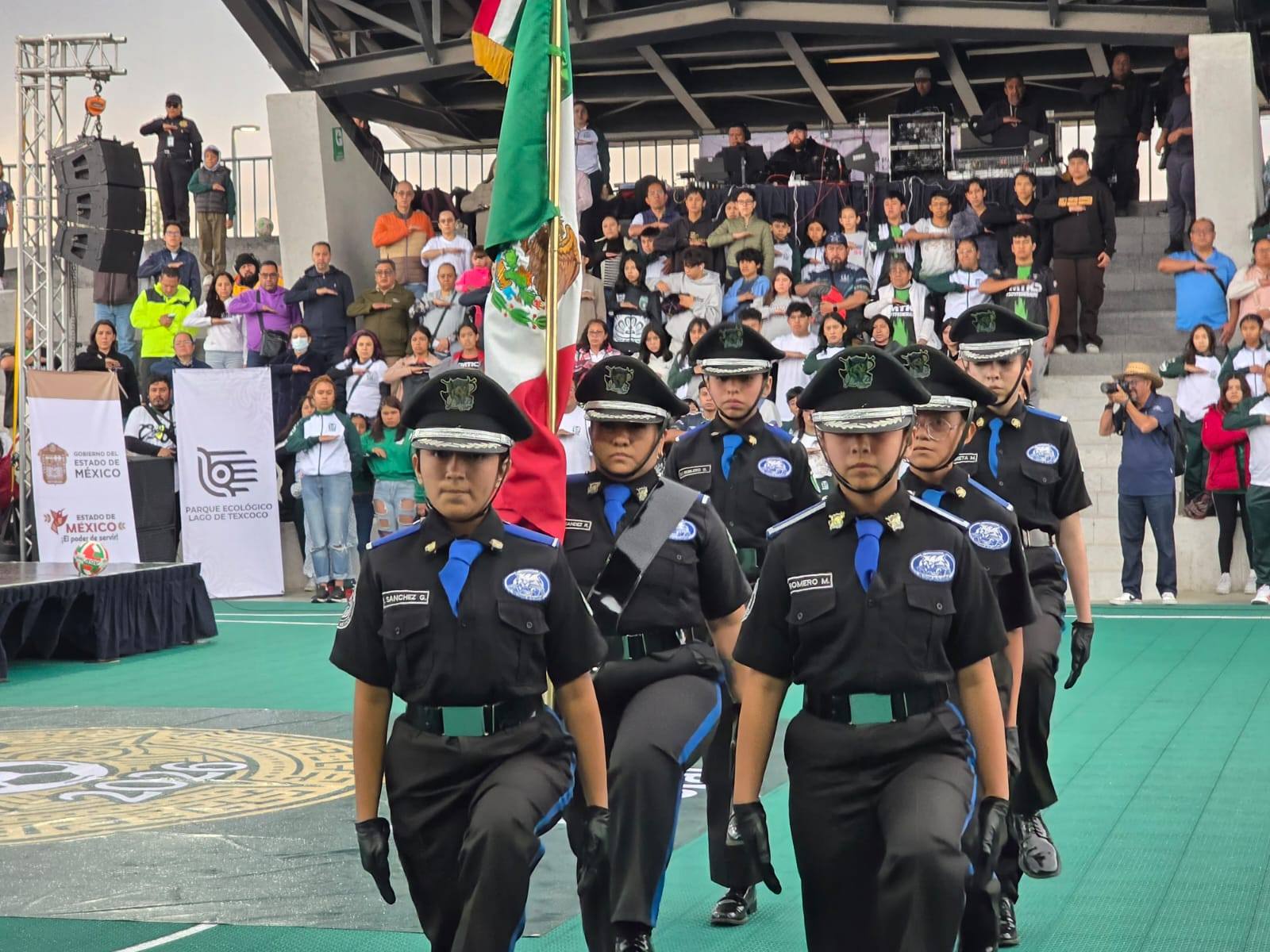 ESCUELA DE INSTRUCTORES DE BANDA DE GUERRA EN MÉXICO