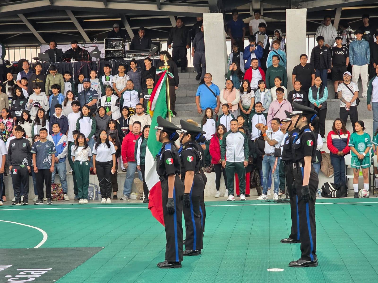 ESCUELA DE INSTRUCTORES DE BANDA DE GUERRA EN MÉXICO