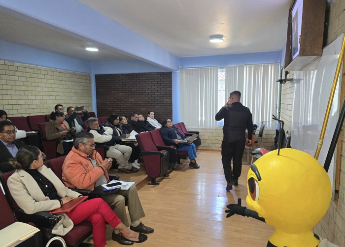 ESCUELA DE INSTRUCTORES DE BANDA DE GUERRA EN MÉXICO