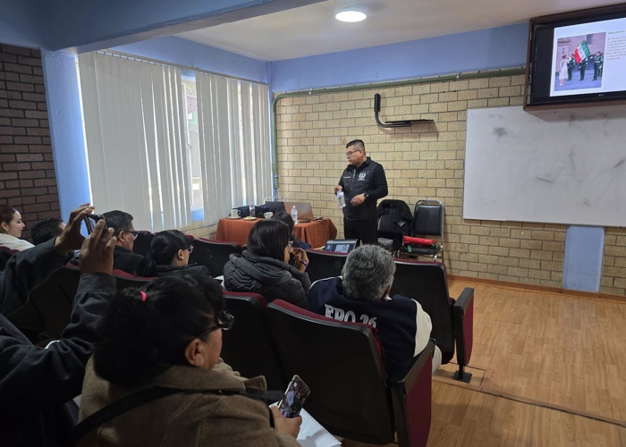 ESCUELA DE INSTRUCTORES DE BANDA DE GUERRA EN MÉXICO