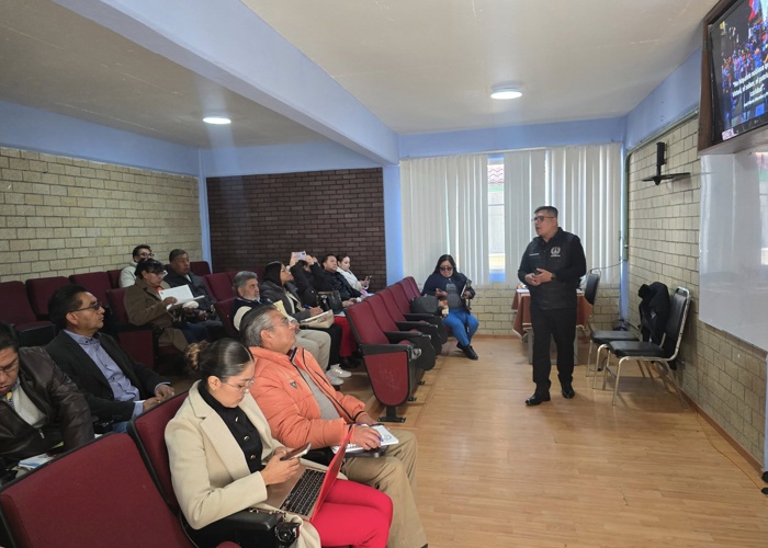 ESCUELA DE INSTRUCTORES DE BANDA DE GUERRA EN MÉXICO